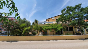Tuan Vir Apartment